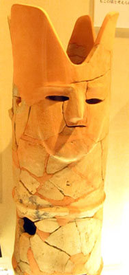 塩顔埴輪（群馬県玉村町、小泉大塚越７号古墳）